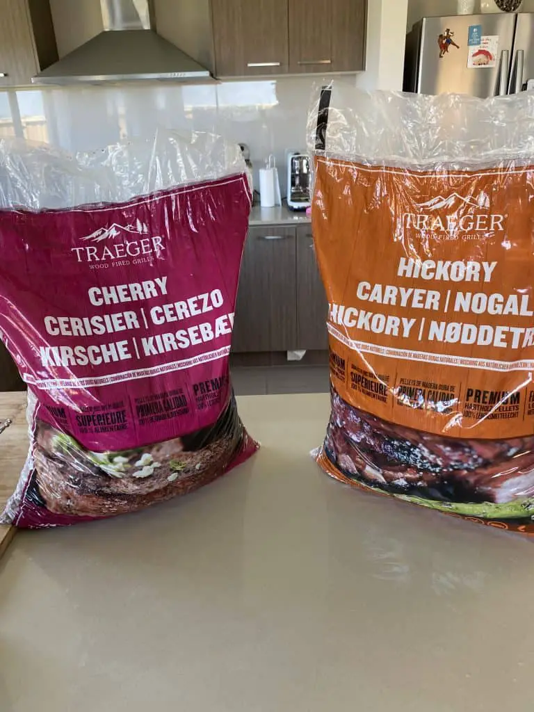 Cheery & Hickory Traeger Pellets